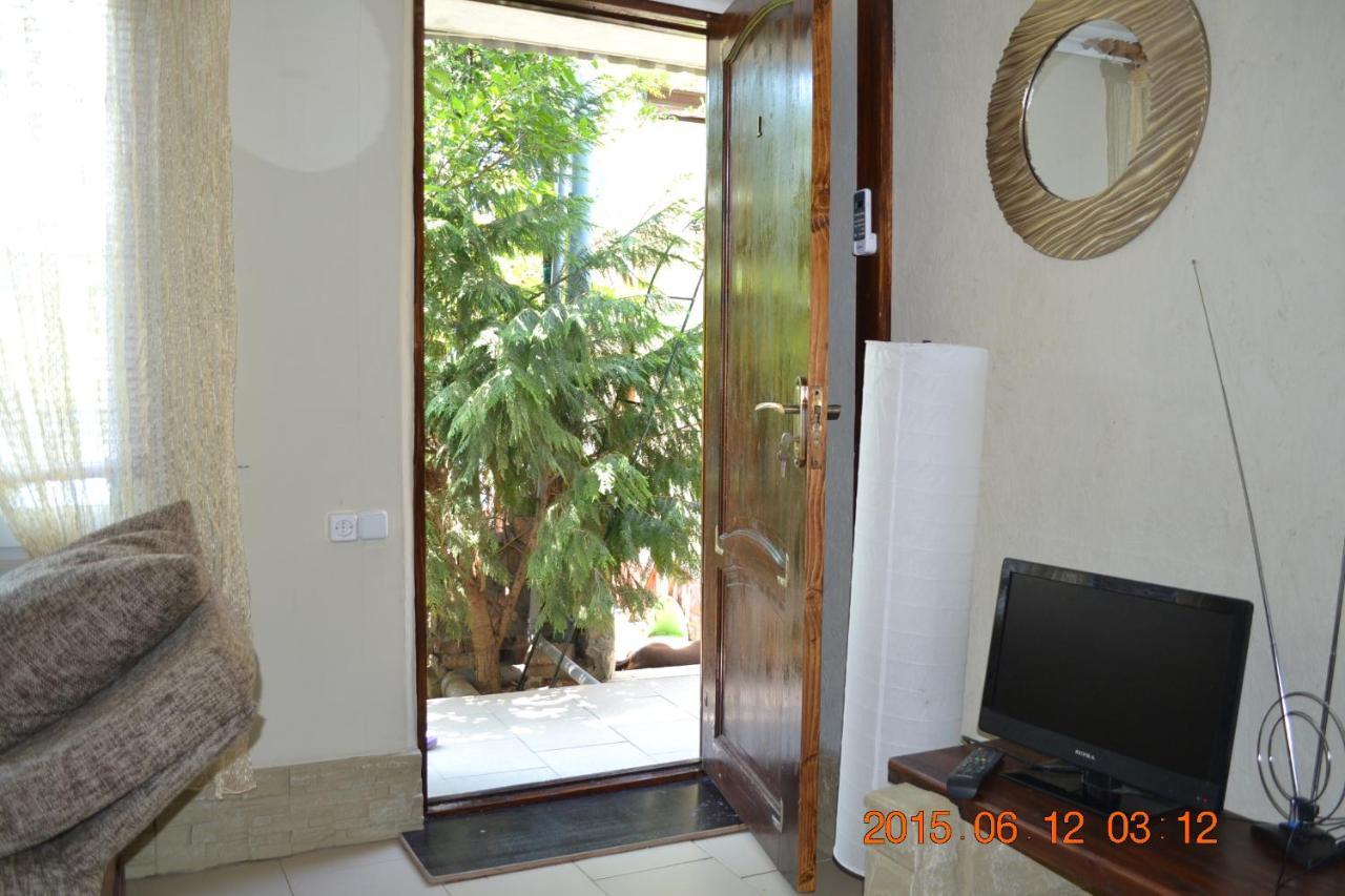 U Palycha Guest House Soukhoumi Extérieur photo