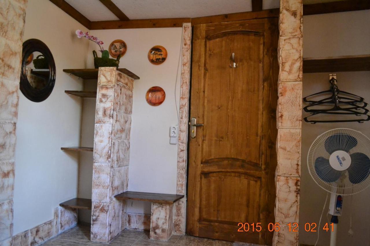 U Palycha Guest House Soukhoumi Extérieur photo