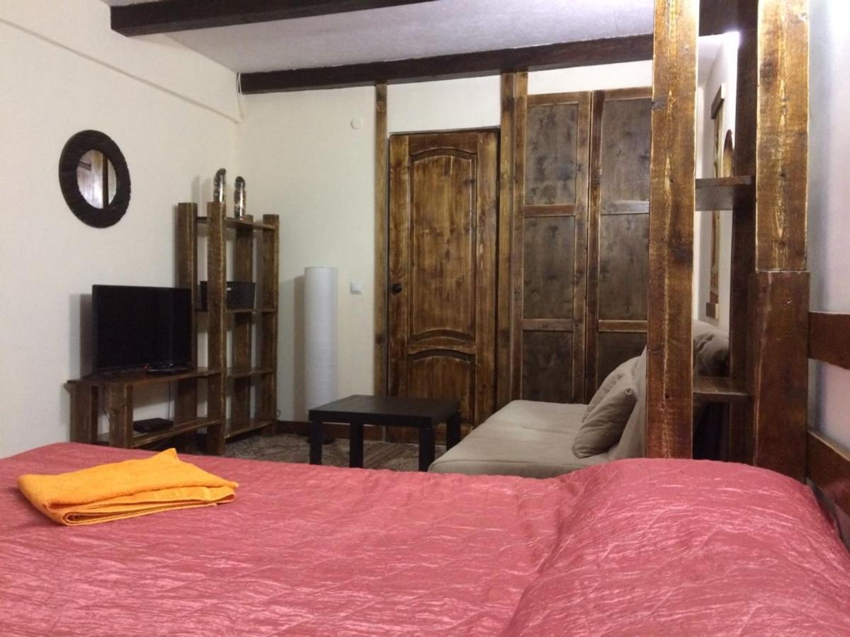 U Palycha Guest House Soukhoumi Extérieur photo
