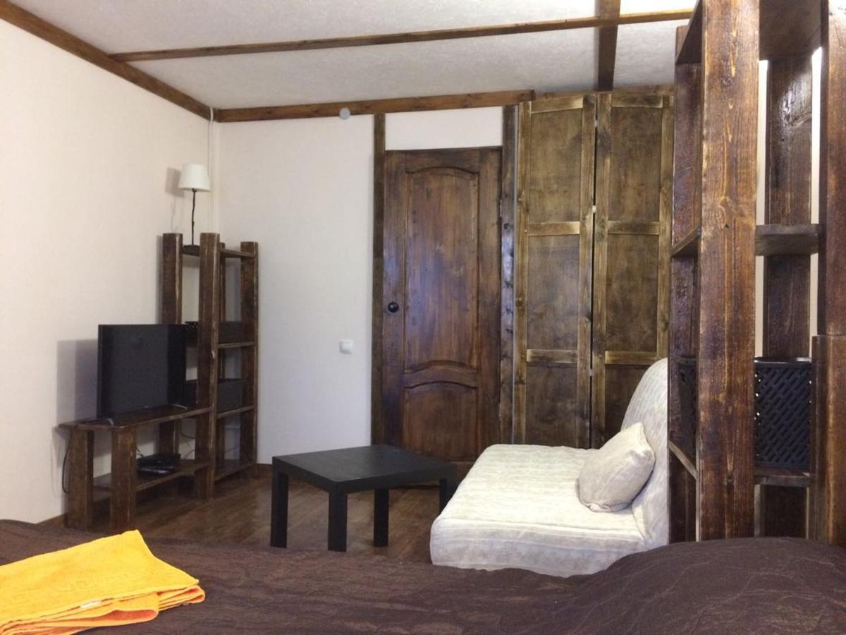 U Palycha Guest House Soukhoumi Extérieur photo