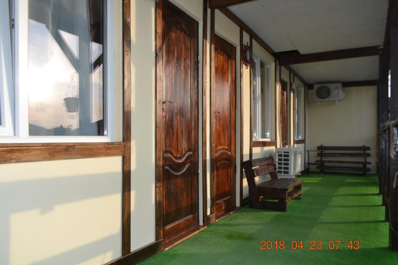 U Palycha Guest House Soukhoumi Extérieur photo